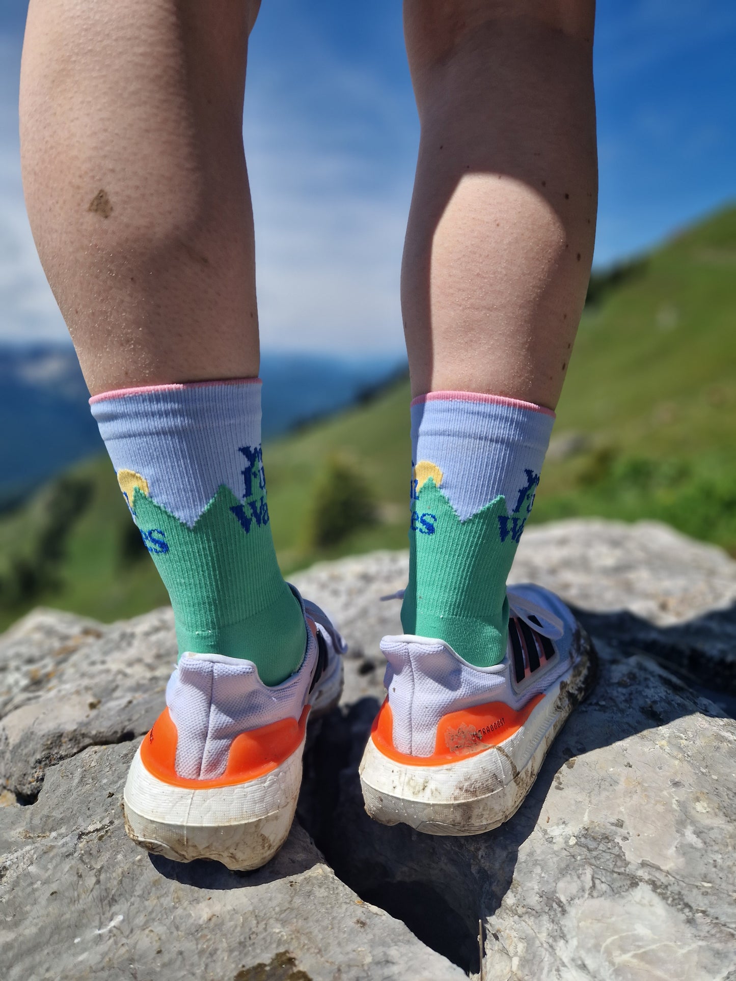 We Run Wales X socks